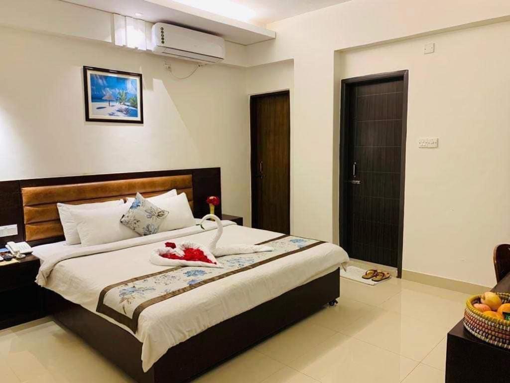 Ocean Palace Cox'Sbazar Cox's Bazar Exterior foto