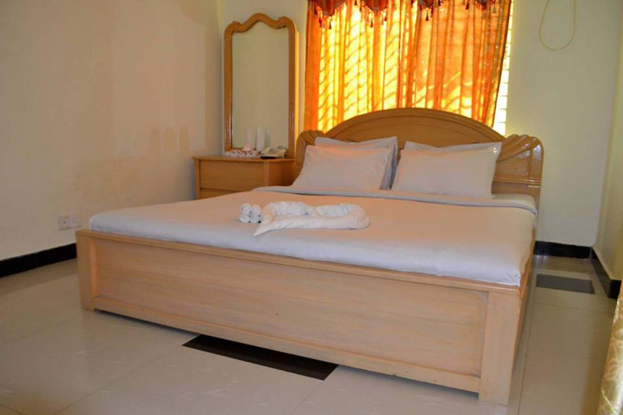 Ocean Palace Cox'Sbazar Cox's Bazar Exterior foto