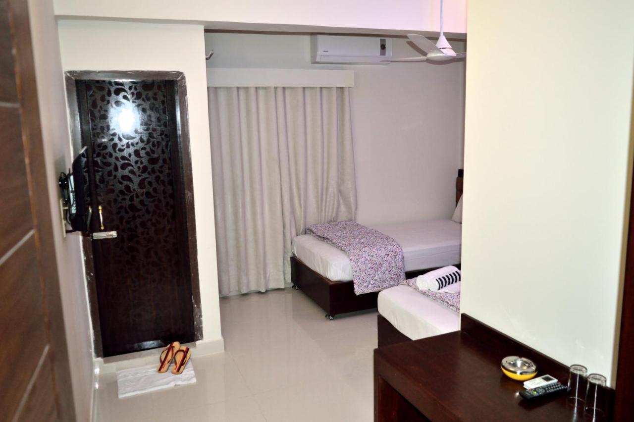 Ocean Palace Cox'Sbazar Cox's Bazar Exterior foto