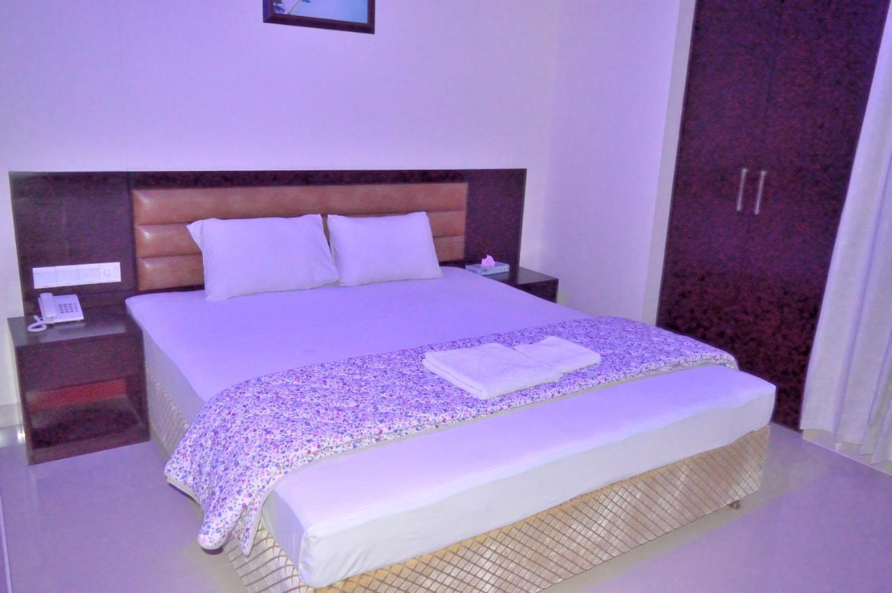 Ocean Palace Cox'Sbazar Cox's Bazar Exterior foto